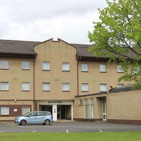 Cairn Hotel Bathgate Exteriör bild