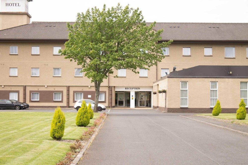 Cairn Hotel Bathgate Exteriör bild