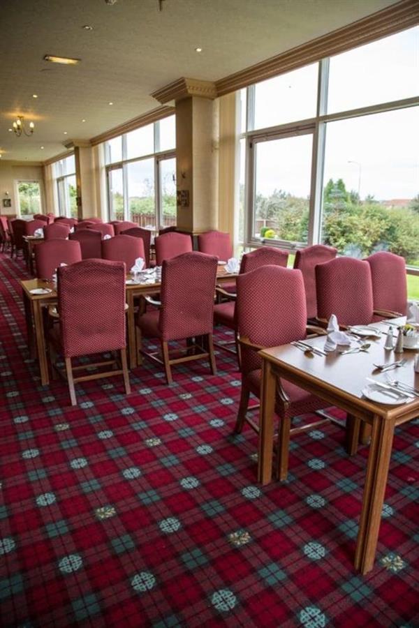 Cairn Hotel Bathgate Exteriör bild